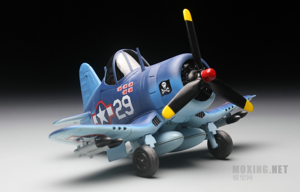 101F4U-19.jpg