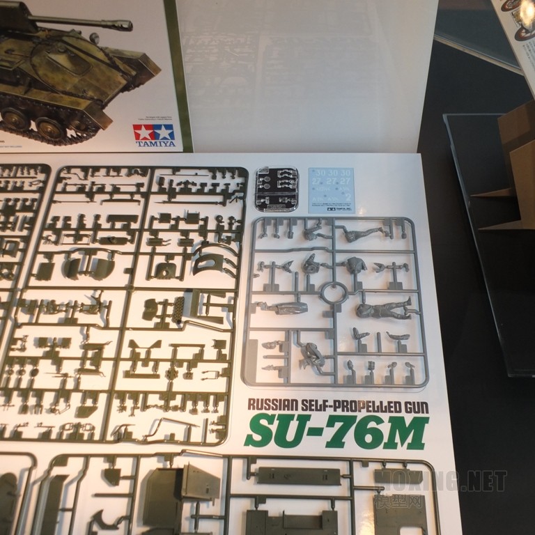 tamiya_22_of_22.jpg