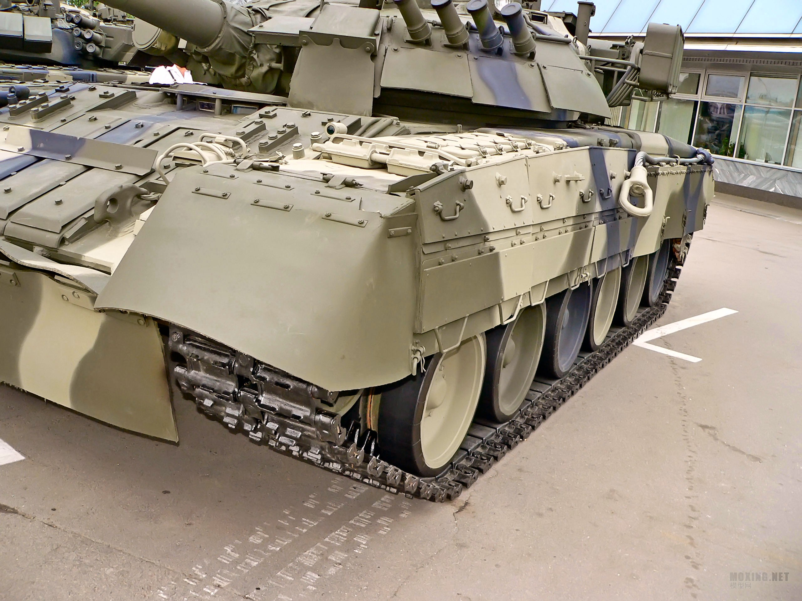 t-80u_010_of_342.jpg