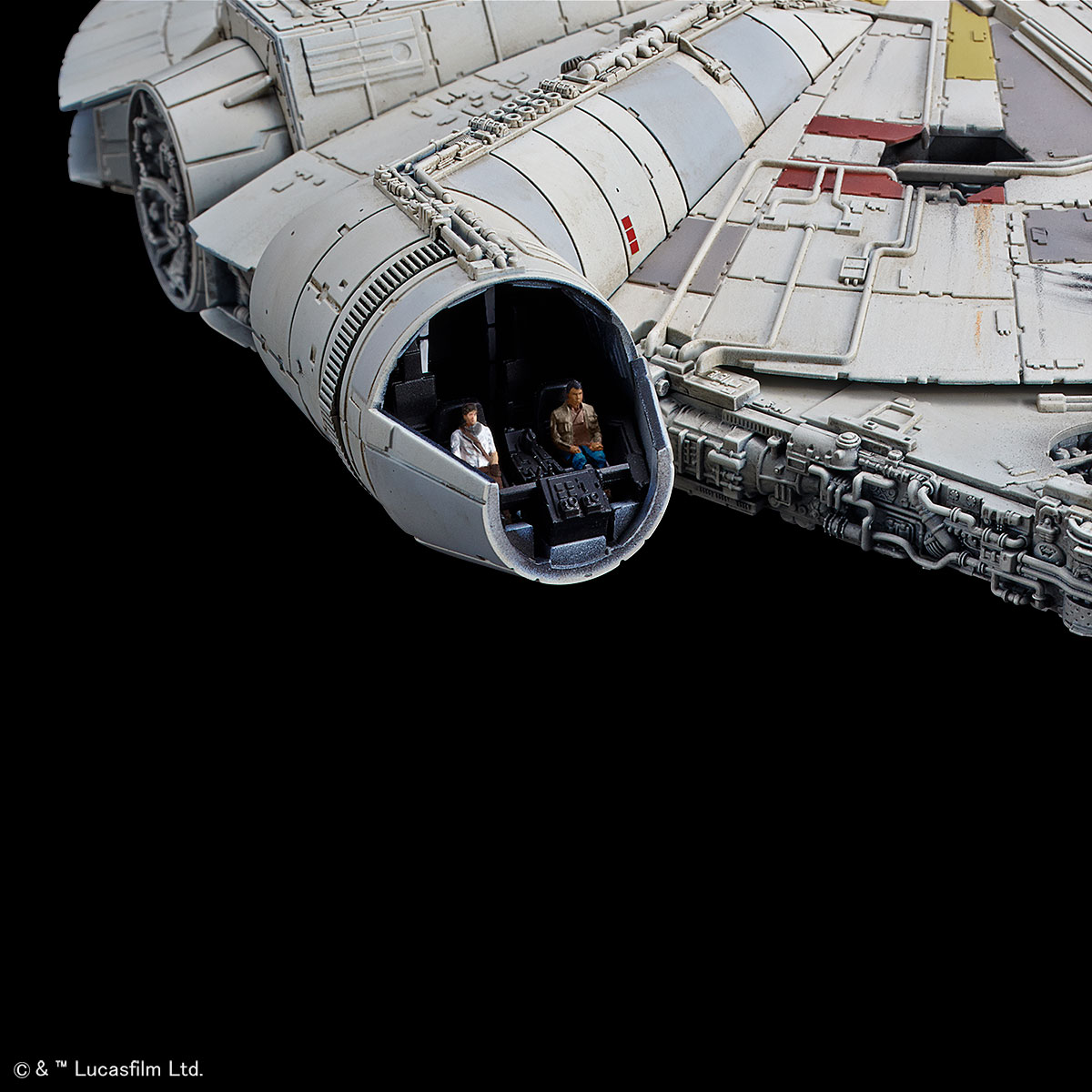 millennium_falcon_rise_skywalker_09.jpg