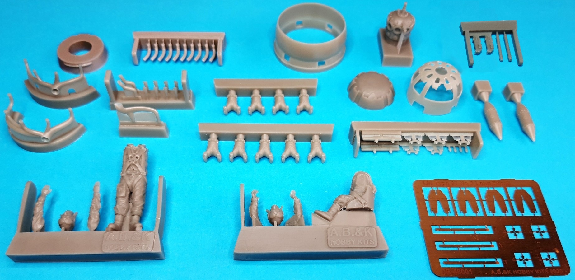 _vyrp12_322A2N2-set-of-parts.jpg