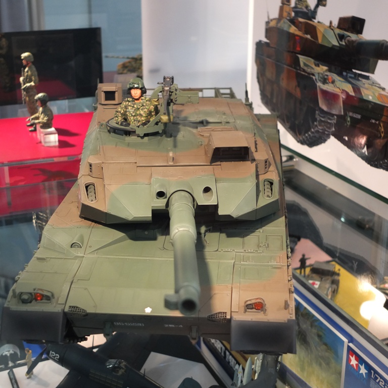 tamiya_29_of_41.jpg