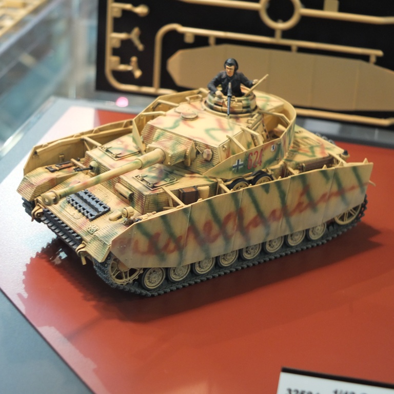 tamiya_33_of_41.jpg