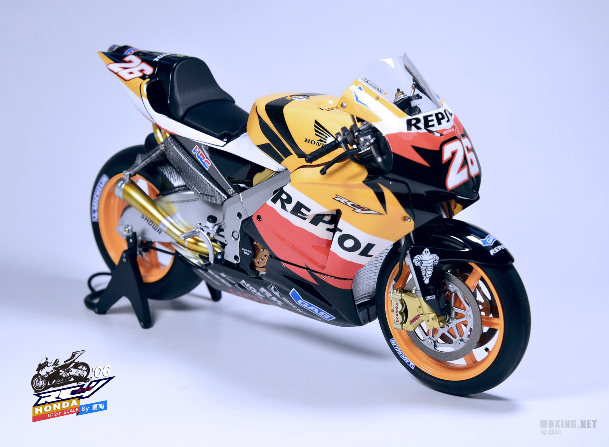 田宫1:12 本田 repsol honda rc211v"06(14106)