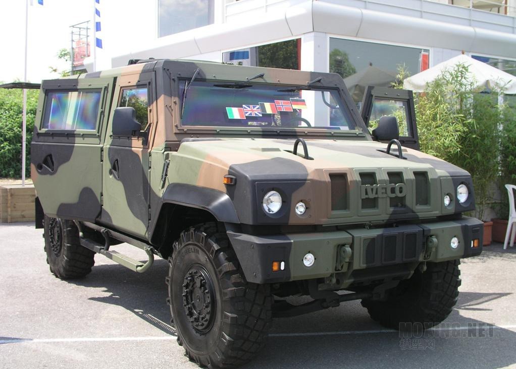 iveco lmv(light multirole vehicle)轻型多用途车辆