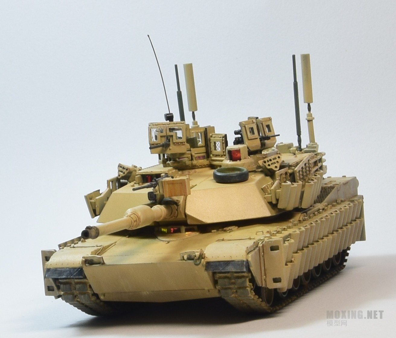 虎模型1/72 m1a2tusk2