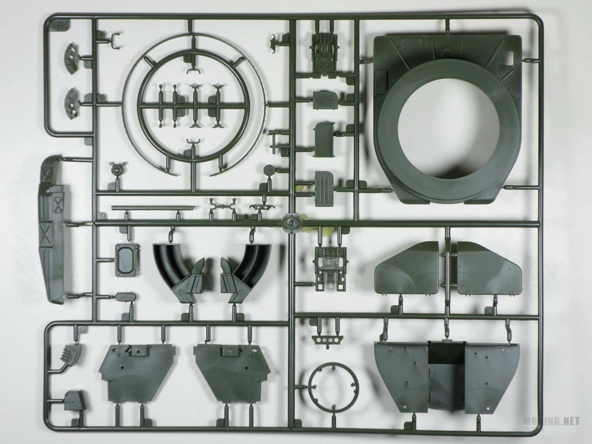 [ģ](HONG)-1/35 ZSU-23-4 ʯտ и(M/MZ)һ(H5001)