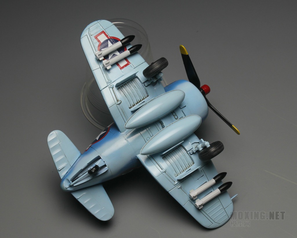 101F4U-17.jpg