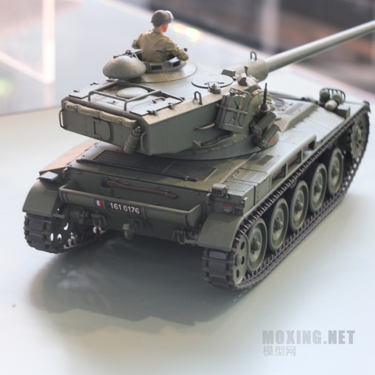 tamiya_10_of_22.jpg