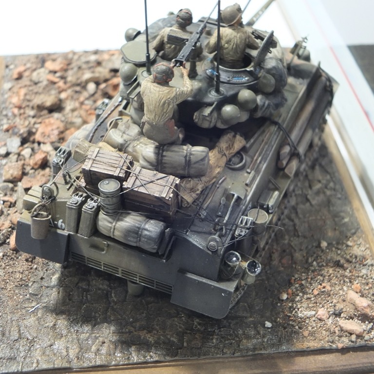 italeri_10_of_12.jpg