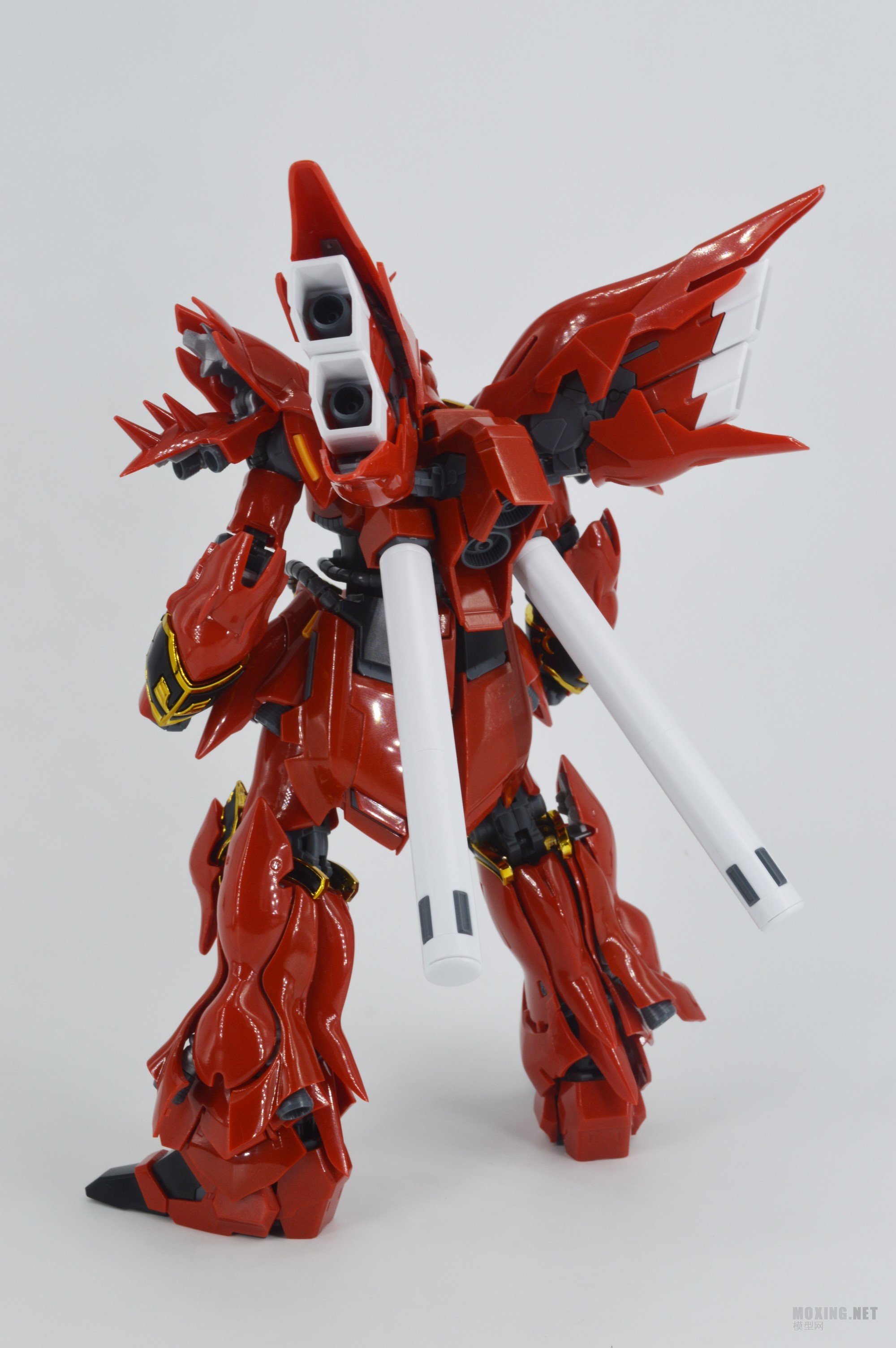 [ģ]-1/144 RG MSN-06S °(Sinanju)