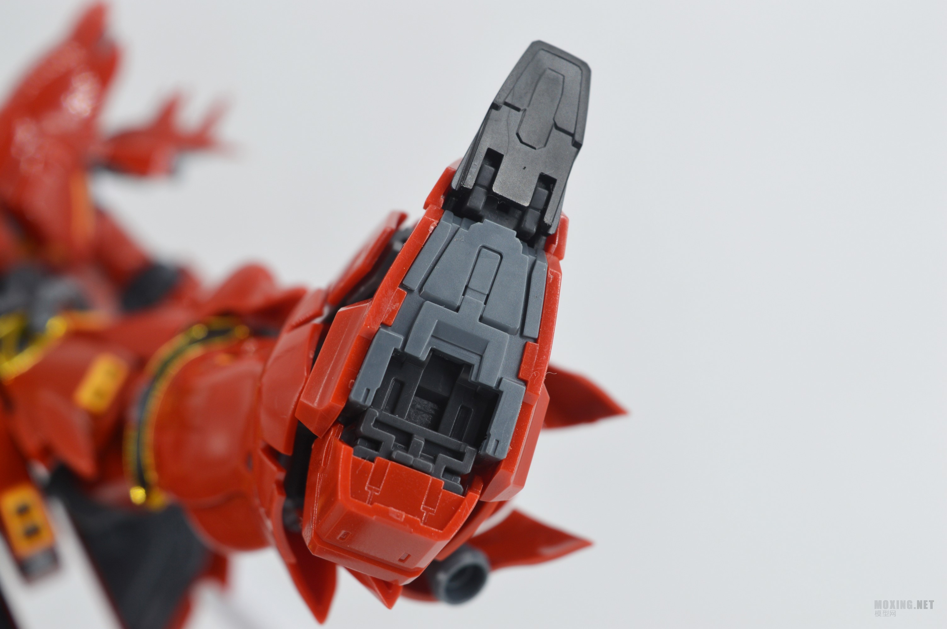 [ģ]-1/144 RG MSN-06S °(Sinanju)