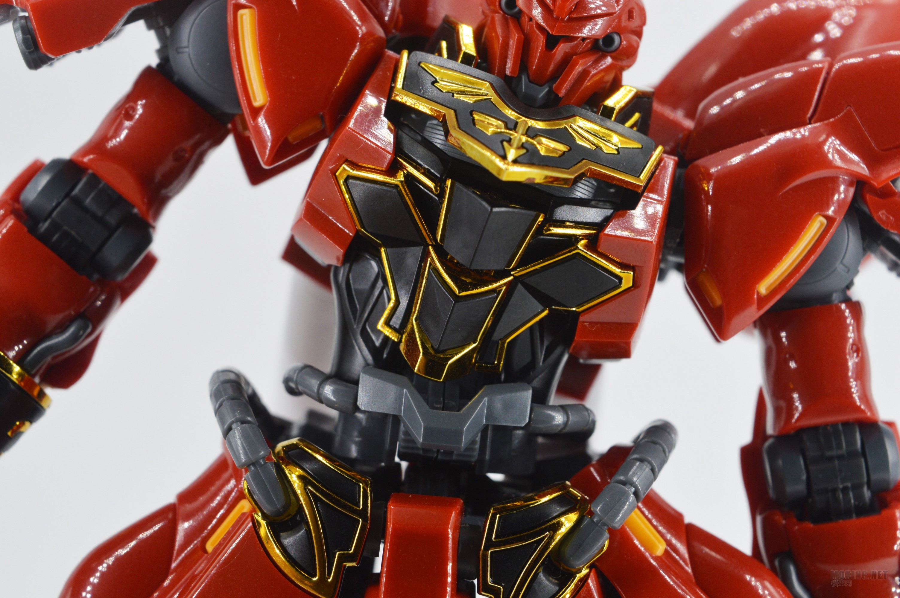 [ģ]-1/144 RG MSN-06S °(Sinanju)