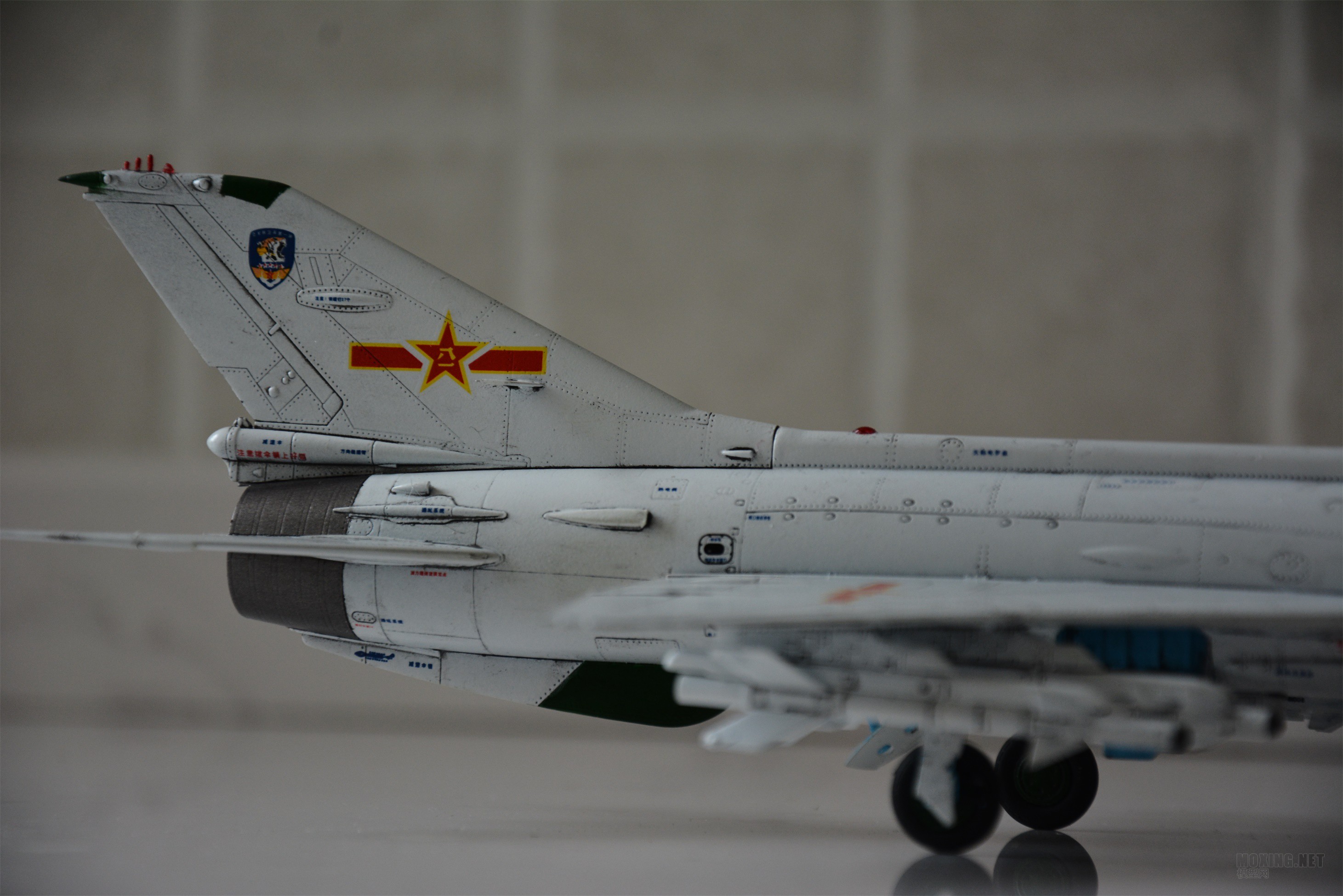 1/48 中国空军 歼-7g战斗机(小号手 02861)