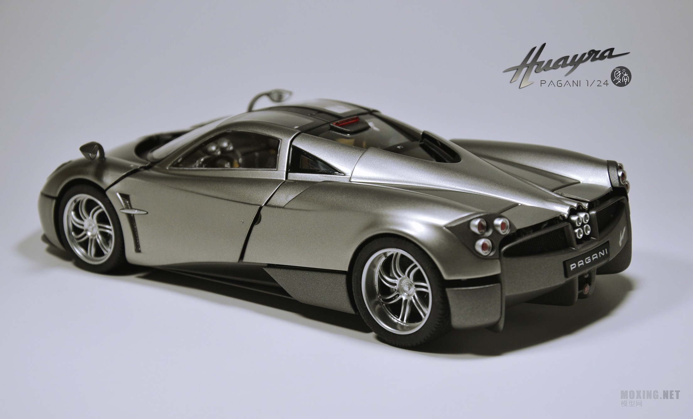 [ģ]ൺ(01091)-1/24 Huayra()ܳ