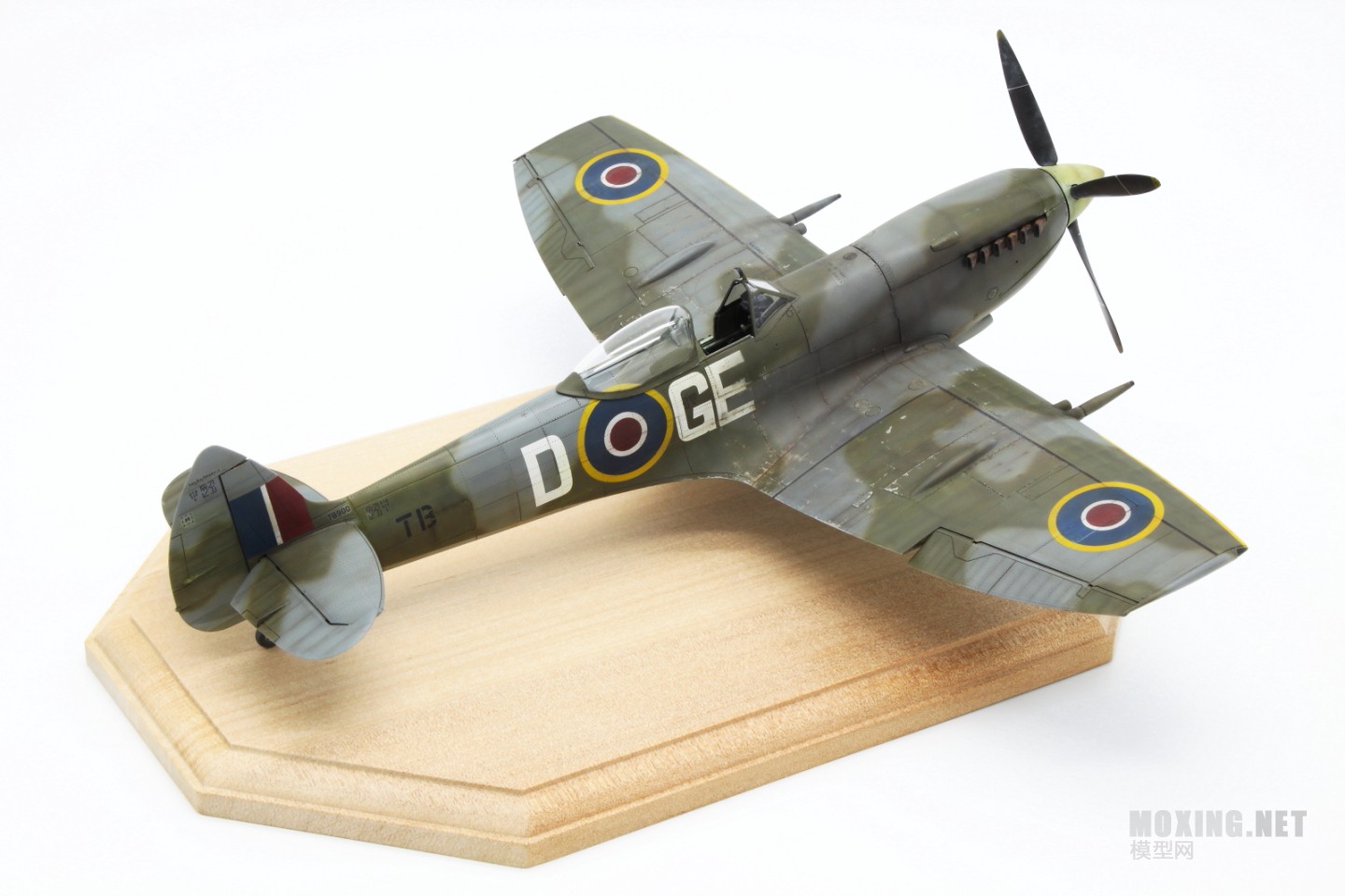 SPITFIRE10.JPG