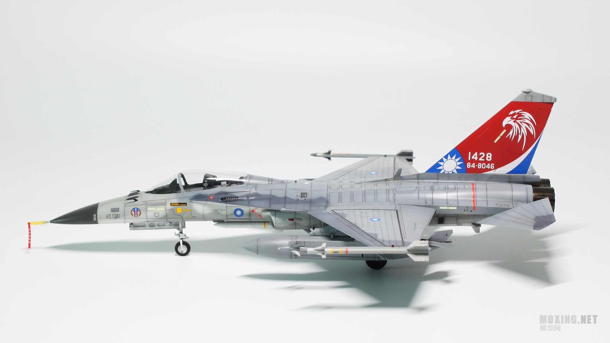 [模型网评测]afvclub(ar48108)-1/48中国f-ck-1c(idf)经国号 战斗机