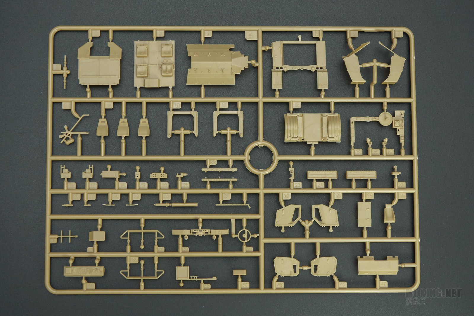 T-Model(GH72A01)-1/72M1240 M-ATV׷ȫγ