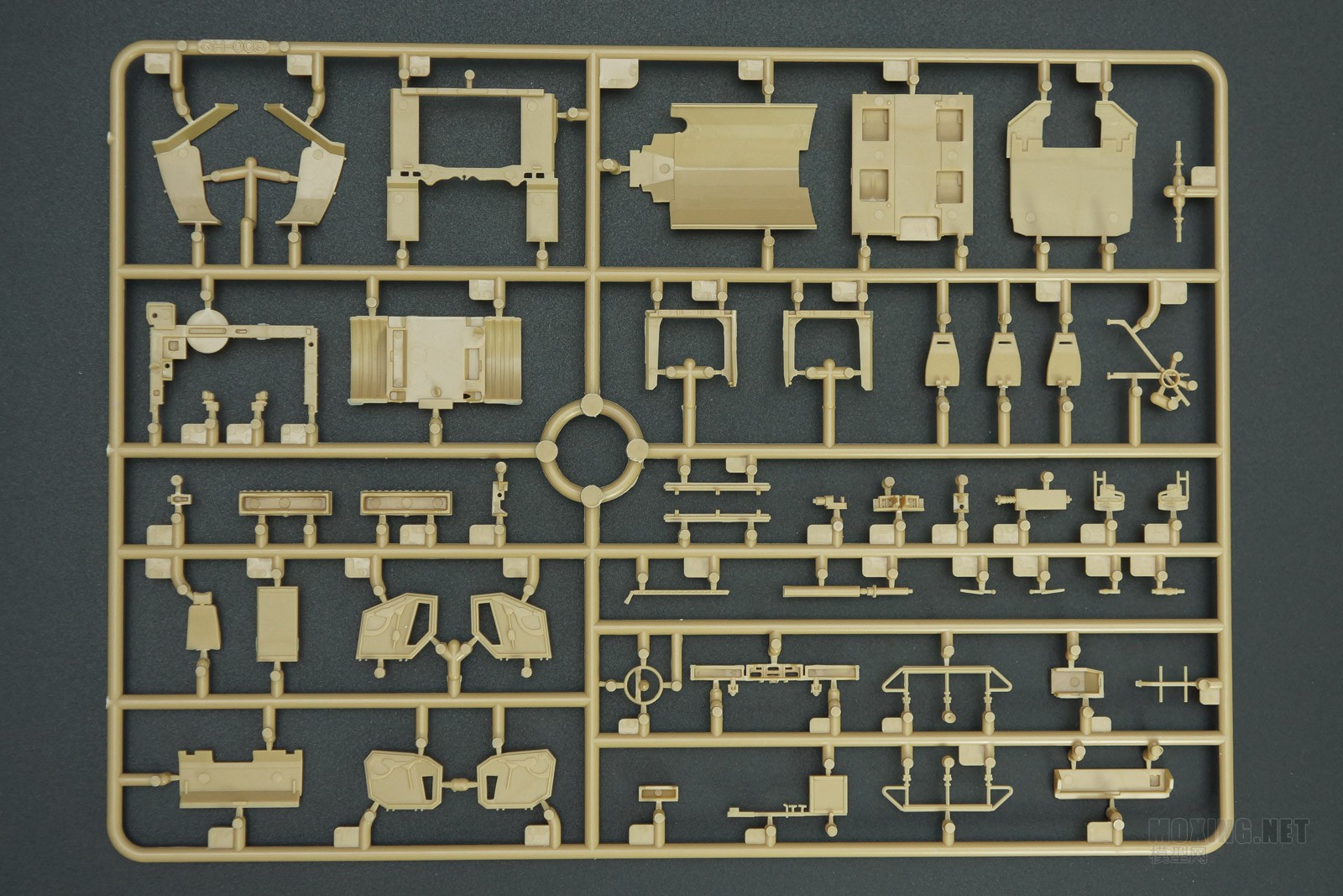 T-Model(GH72A01)-1/72M1240 M-ATV׷ȫγ