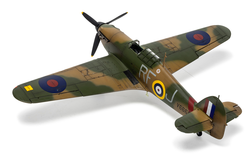 c_airfix_battle_of_britain_80th_anniversary_hawker_hurricane_kit_a05127a_on_the_.jpg