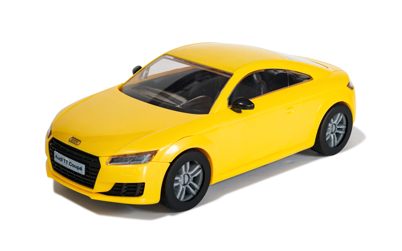 p_airfix_quickbuild_audi_tt_coupe_construction_kit_details_on_the_airfix_workben.jpg