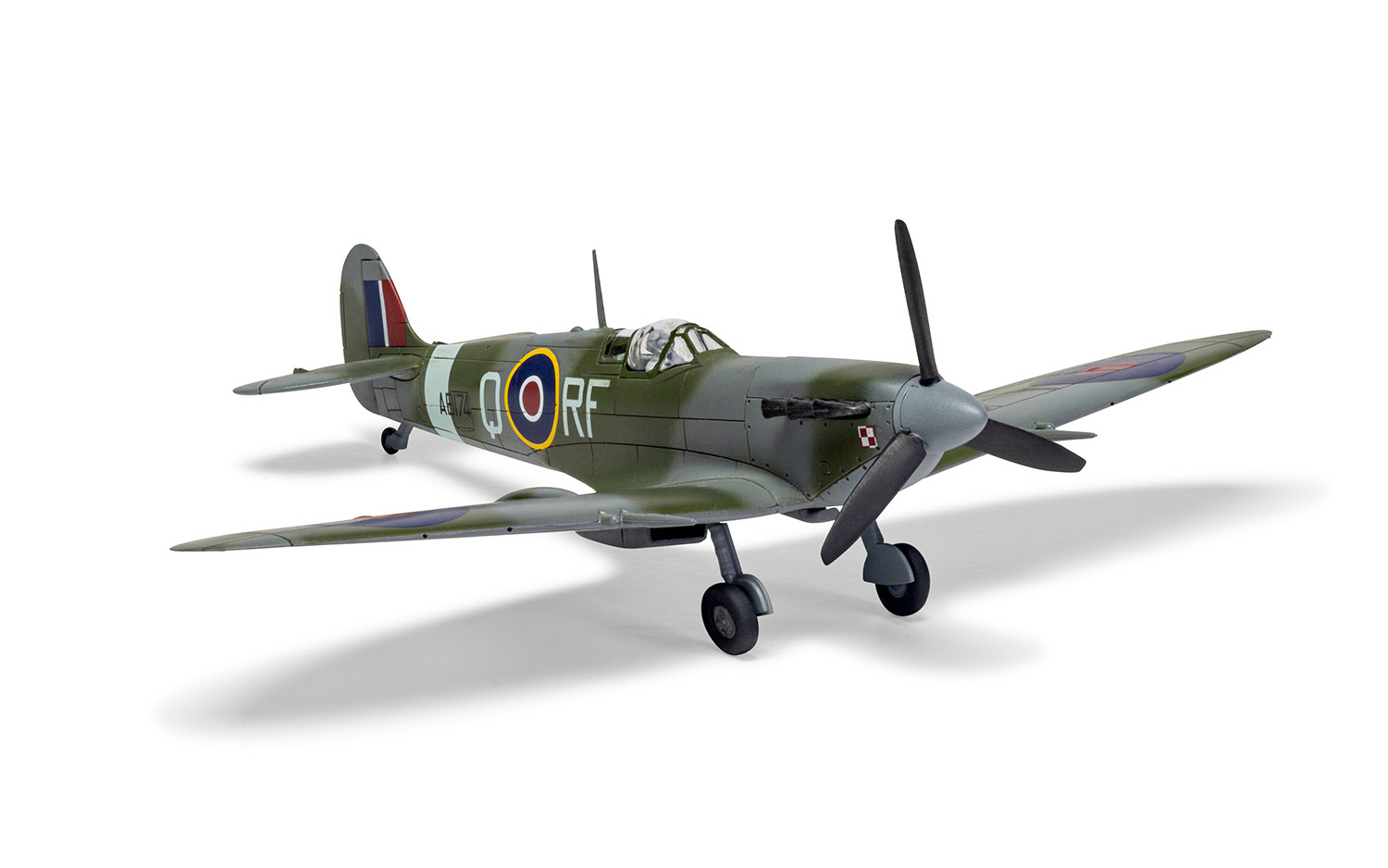 a55001_5_supermarine-spitfire-vc-starter-set_product.jpg