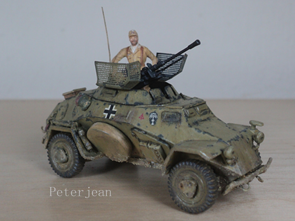 German Afrika Korps Sd.Kfz.222 (1/72 ICM)