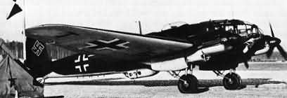 德国he111中型轰炸机-德国he111中型轰炸机